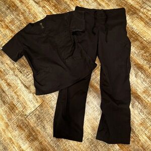 Women’s Med Couture Scrub set